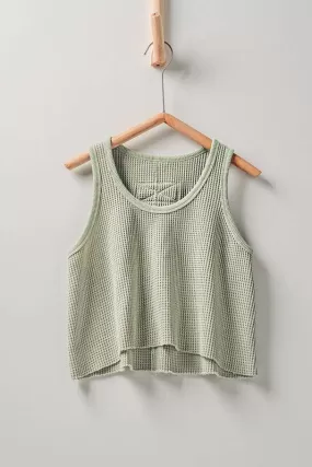 VINTAGE WASH CROP WAFFLE TANK TOP: SAGE LEAF